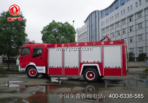 東風(fēng)天錦泡沫消防車（6噸）